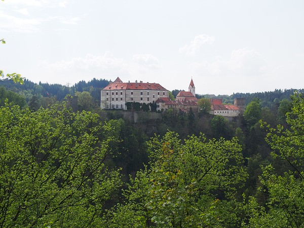 Wanderung zur Burg BítovPutovábí ke hrad Bítovu1.5.